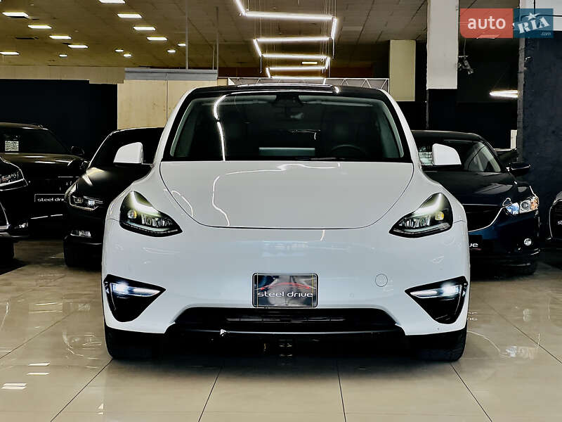 Позашляховик / Кросовер Tesla Model Y 2021 в Миколаєві