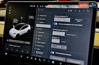 Внедорожник / Кроссовер Tesla Model Y 2021 в 