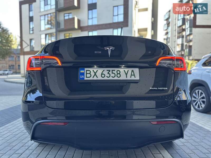 Позашляховик / Кросовер Tesla Model Y 2023 в Хмельницькому