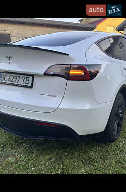 Внедорожник / Кроссовер Tesla Model Y 2022 в 