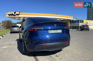 Внедорожник / Кроссовер Tesla Model Y 2021 в 