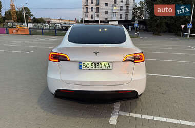 Внедорожник / Кроссовер Tesla Model Y 2022 в 