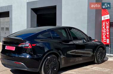 Внедорожник / Кроссовер Tesla Model Y 2023 в 