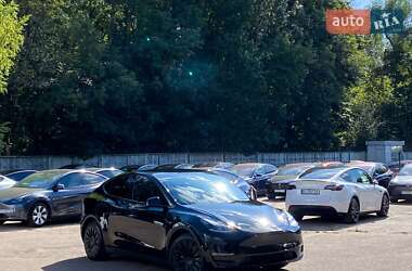 Внедорожник / Кроссовер Tesla Model Y 2023 в 