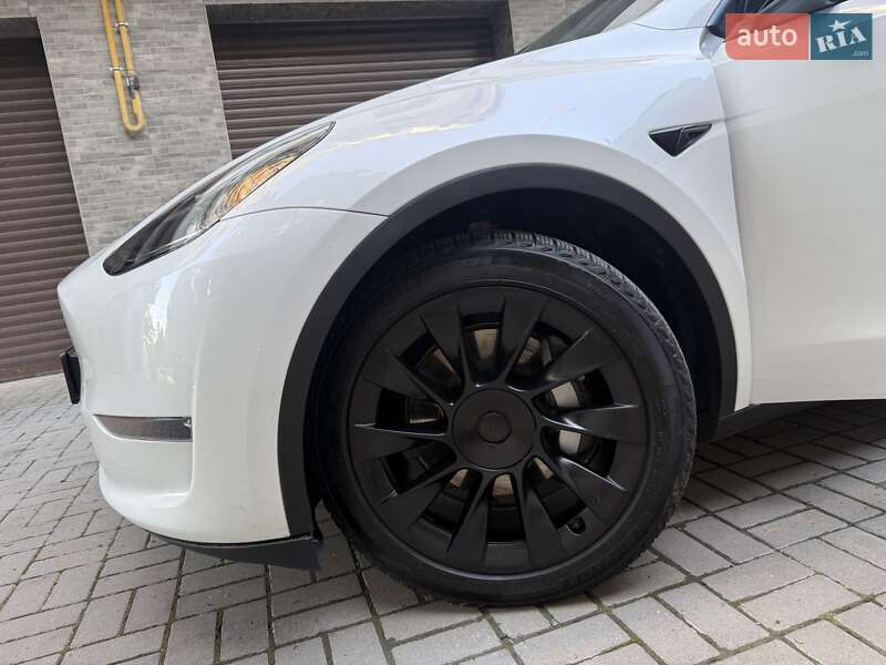 Внедорожник / Кроссовер Tesla Model Y 2023 в Хмельницком фото 17 Внедорожник / Кроссовер Tesla Model Y 2023 в Хмельницком