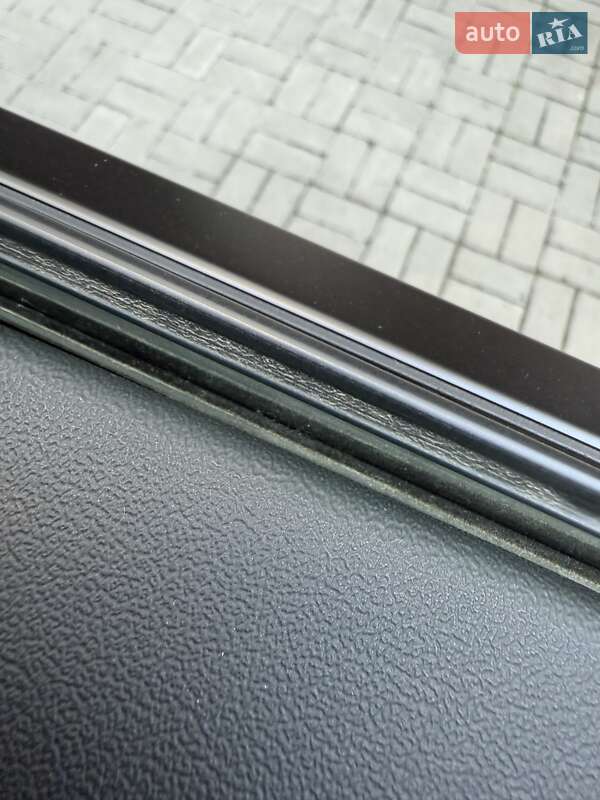 Внедорожник / Кроссовер Tesla Model Y 2023 в Хмельницком фото 26 Внедорожник / Кроссовер Tesla Model Y 2023 в Хмельницком