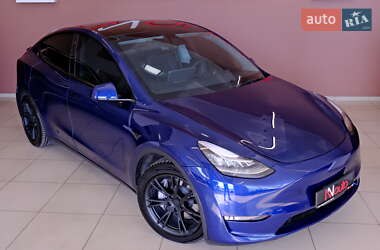 Внедорожник / Кроссовер Tesla Model Y 2021 в 