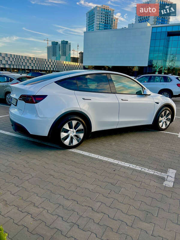 Внедорожник / Кроссовер Tesla Model Y 2022 в Одессе