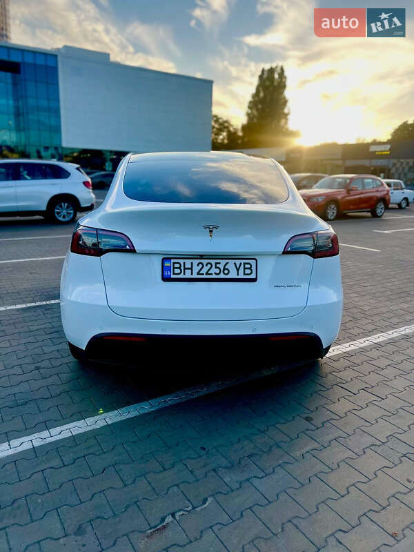 Внедорожник / Кроссовер Tesla Model Y 2022 в Одессе