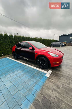 Позашляховик / Кросовер Tesla Model Y 2021 в 