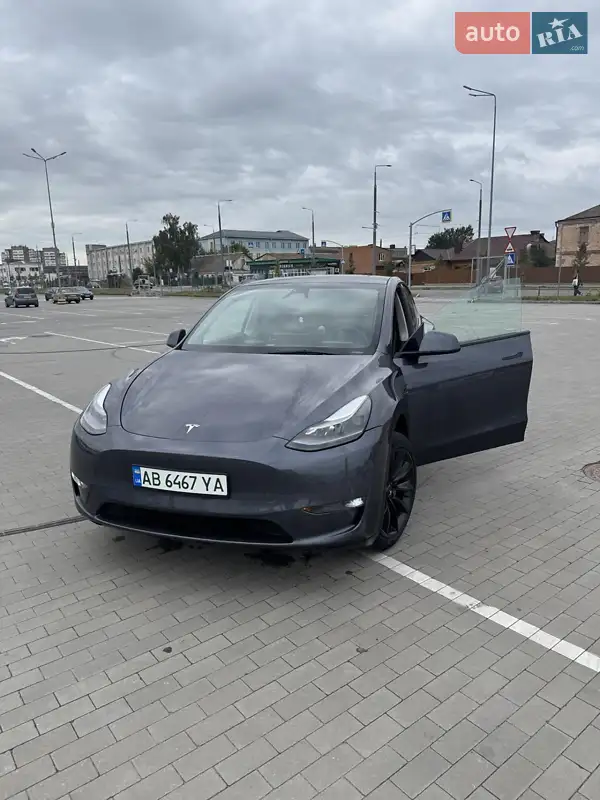 Tesla Model Y