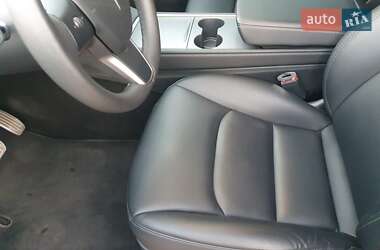 Позашляховик / Кросовер Tesla Model Y 2023 в 