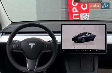 Позашляховик / Кросовер Tesla Model Y 2023 в 