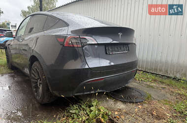 Позашляховик / Кросовер Tesla Model Y 2024 в 