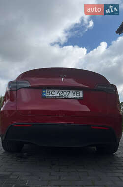 Внедорожник / Кроссовер Tesla Model Y 2023 в 