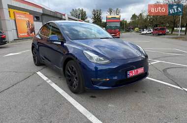 Позашляховик / Кросовер Tesla Model Y 2021 в Львові