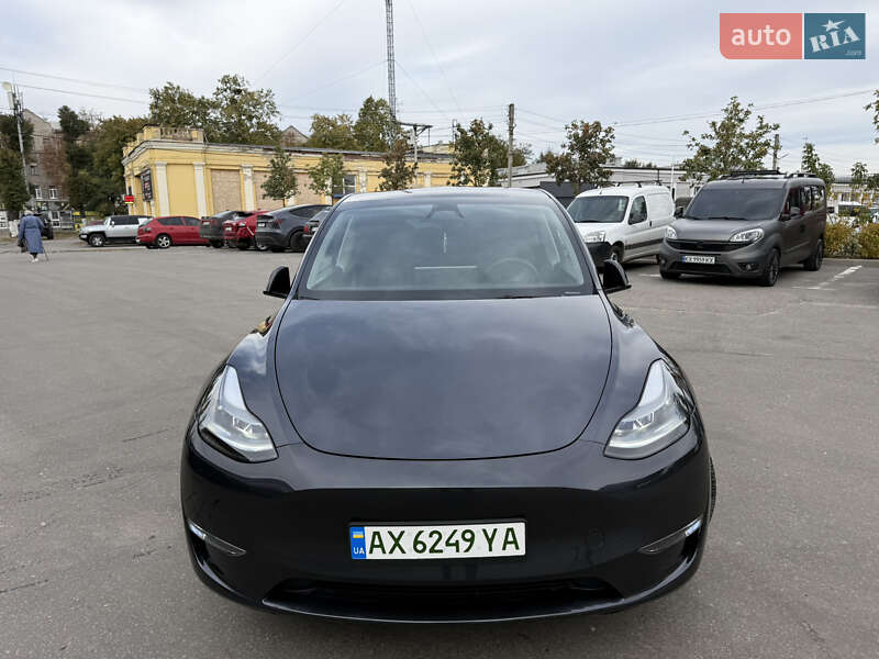 Внедорожник / Кроссовер Tesla Model Y 2024 в Харькове