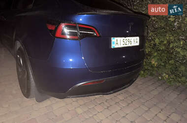 Внедорожник / Кроссовер Tesla Model Y 2023 в 