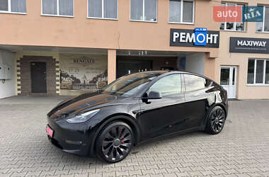 Позашляховик / Кросовер Tesla Model Y 2022 в 