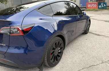 Внедорожник / Кроссовер Tesla Model Y 2023 в 