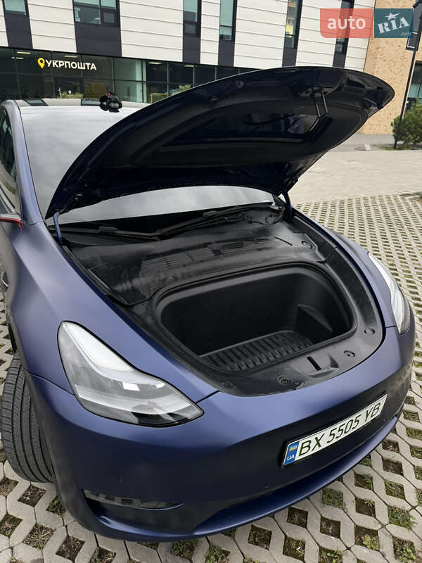 Внедорожник / Кроссовер Tesla Model Y 2021 в Хмельницком