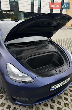 Позашляховик / Кросовер Tesla Model Y 2021 в 