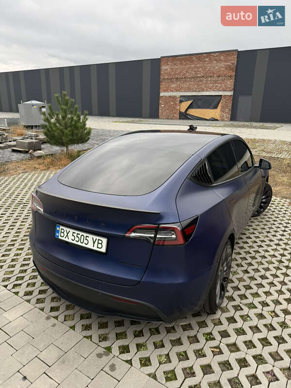 Внедорожник / Кроссовер Tesla Model Y 2021 в Хмельницком