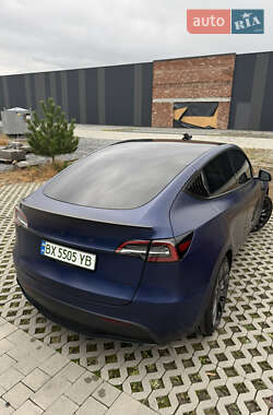 Позашляховик / Кросовер Tesla Model Y 2021 в 