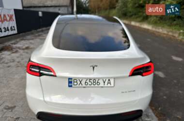 Позашляховик / Кросовер Tesla Model Y 2023 в 