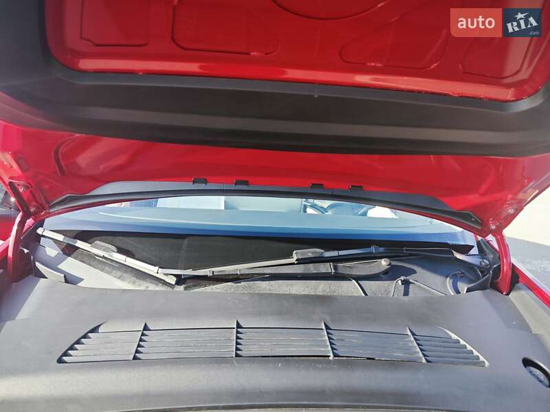 Позашляховик / Кросовер Tesla Model Y 2022 в Львові