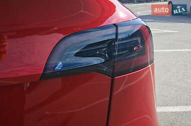 Позашляховик / Кросовер Tesla Model Y 2022 в 