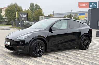 Позашляховик / Кросовер Tesla Model Y 2023 в 