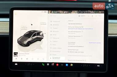 Внедорожник / Кроссовер Tesla Model Y 2022 в 