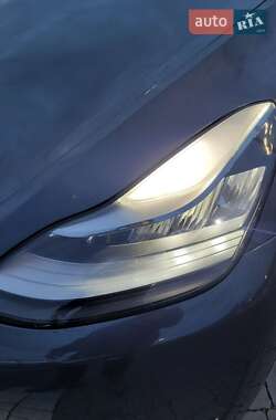 Позашляховик / Кросовер Tesla Model Y 2020 в 