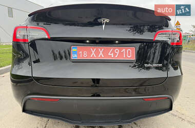 Позашляховик / Кросовер Tesla Model Y 2020 в 