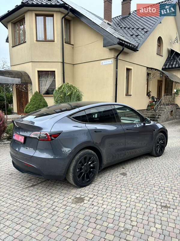 Внедорожник / Кроссовер Tesla Model Y 2023 в Долине