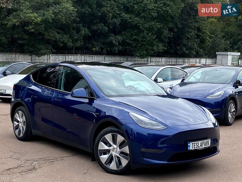 Внедорожник / Кроссовер Tesla Model Y 2022 в Киеве
