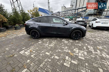 Внедорожник / Кроссовер Tesla Model Y 2024 в 