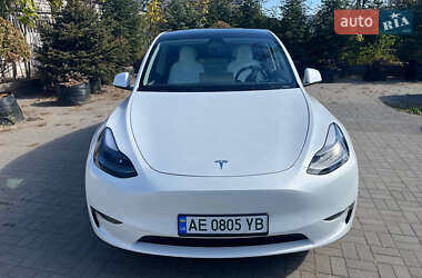 Внедорожник / Кроссовер Tesla Model Y 2024 в 