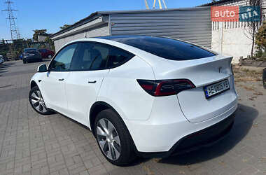Внедорожник / Кроссовер Tesla Model Y 2024 в 