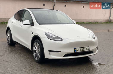 Позашляховик / Кросовер Tesla Model Y 2022 в Івано-Франківську