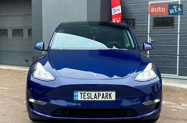 Позашляховик / Кросовер Tesla Model Y 2021 в 