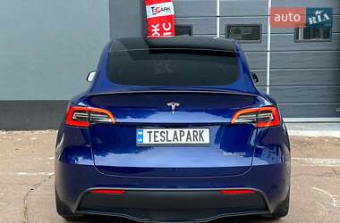 Позашляховик / Кросовер Tesla Model Y 2021 в 