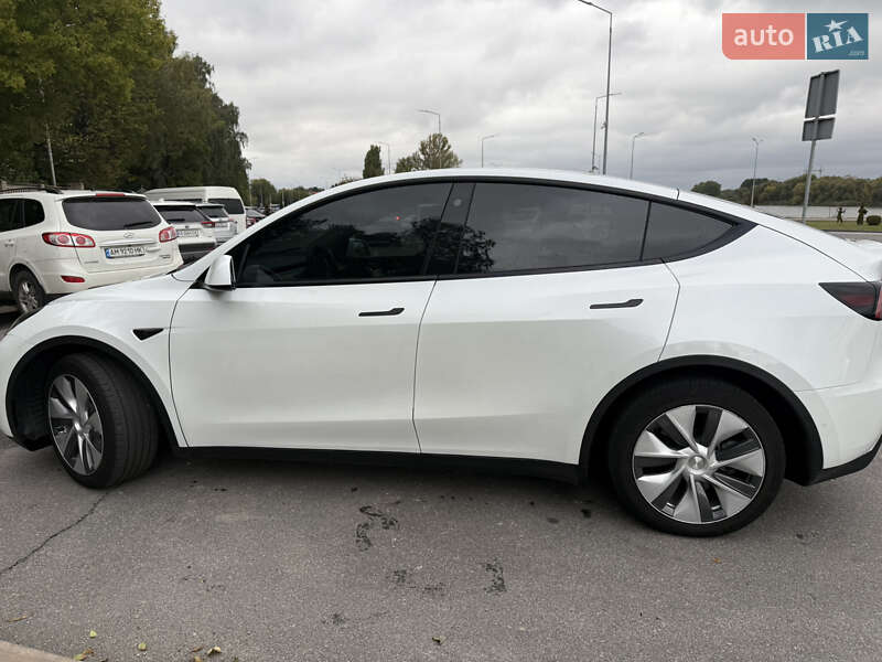 Позашляховик / Кросовер Tesla Model Y 2022 в Вінниці фото 10 Позашляховик / Кросовер Tesla Model Y 2022 в Вінниці