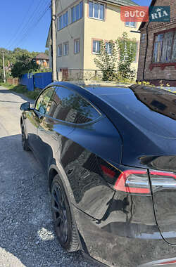 Позашляховик / Кросовер Tesla Model Y 2022 в 