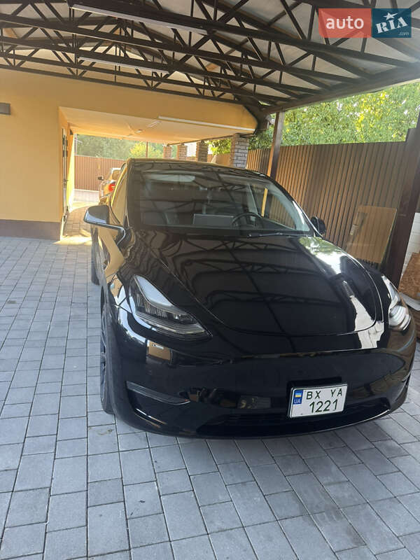 Позашляховик / Кросовер Tesla Model Y 2022 в Хмельницькому