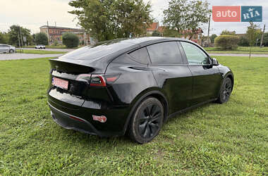 Внедорожник / Кроссовер Tesla Model Y 2024 в 