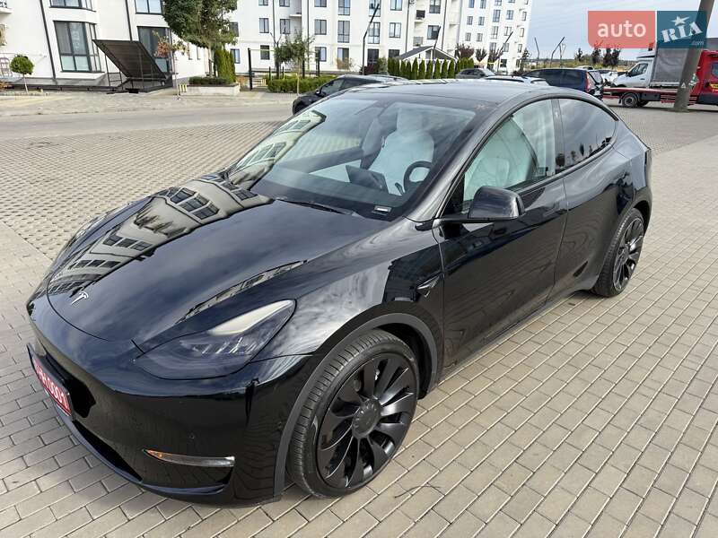 Внедорожник / Кроссовер Tesla Model Y 2022 в Луцке