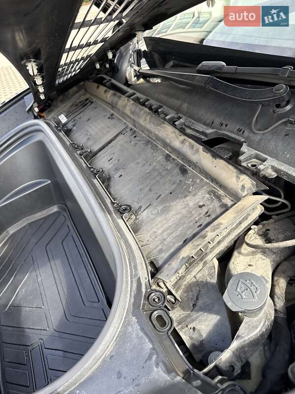 Внедорожник / Кроссовер Tesla Model Y 2022 в Луцке