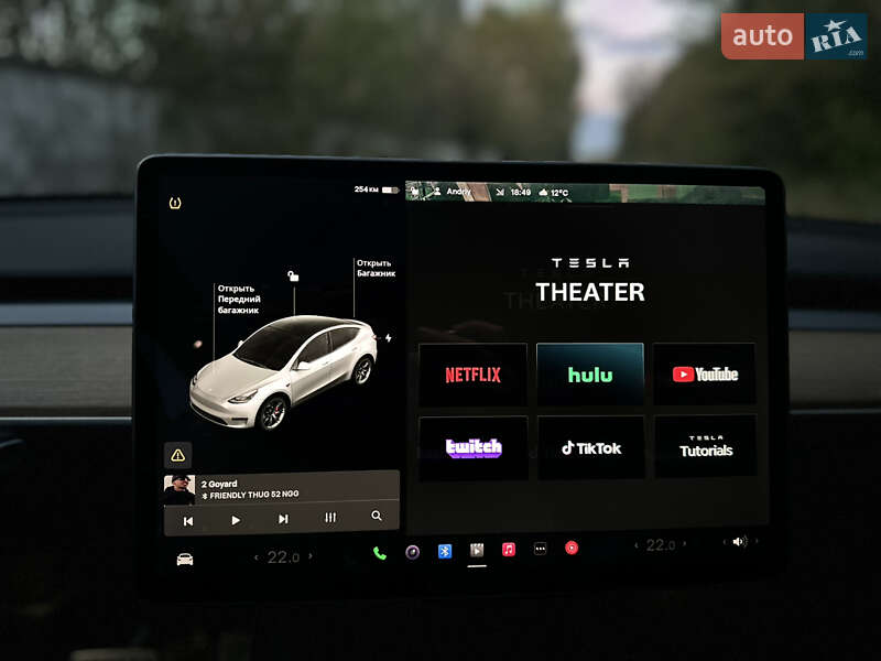 Позашляховик / Кросовер Tesla Model Y 2021 в Володимирі